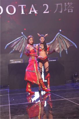 FaZe 击败 3DMAX ，晋级 PGL 布加勒斯特 2025 半决赛